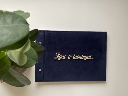 Palinkėjimų Knyga "Rugiagėlė"