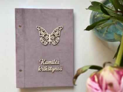 Nuotraukų Albumas "Kamilė" Su Drugeliu