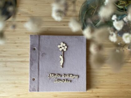 Palinkėjimų Knyga Krikštynoms "Miglė"