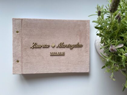 Svečių Palinkėjimų Knyga "Laura III"