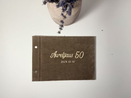 palinkejimu knyga jubiliejui