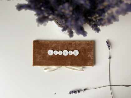 Vokelis Pinigams Dovanoti "Meilės..."