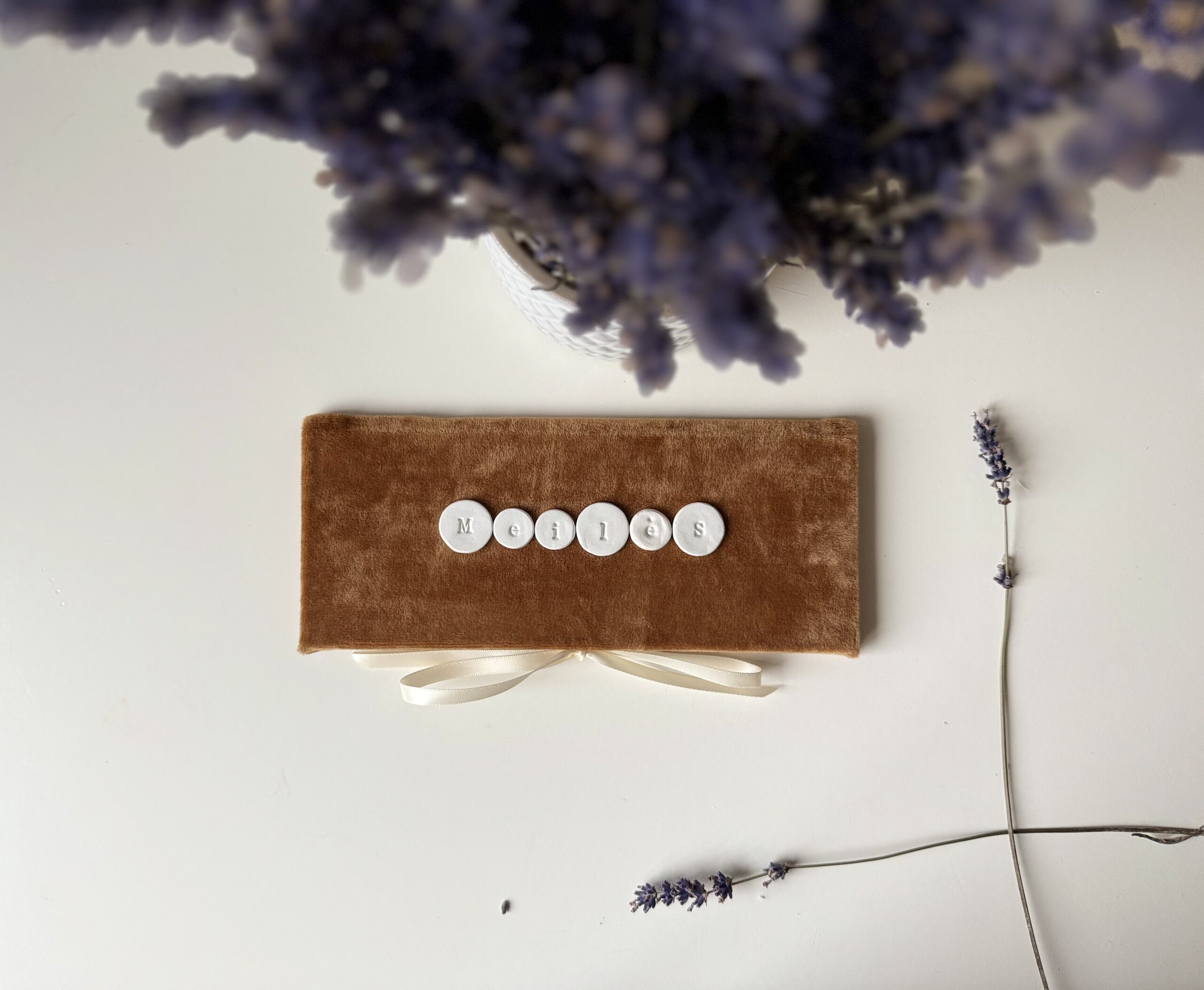 Vokelis Pinigams Dovanoti "Meilės..."